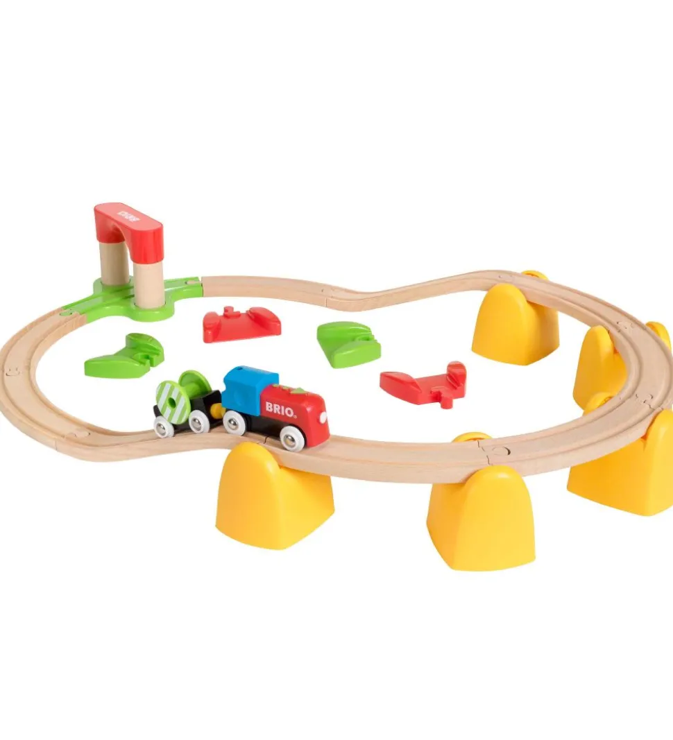 BRIO MY FIRST Togbane m. Batteritog - 25 dele 33710