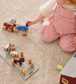 Kids Ceoncept Tractor Aiden - Træ - Kid's HUB