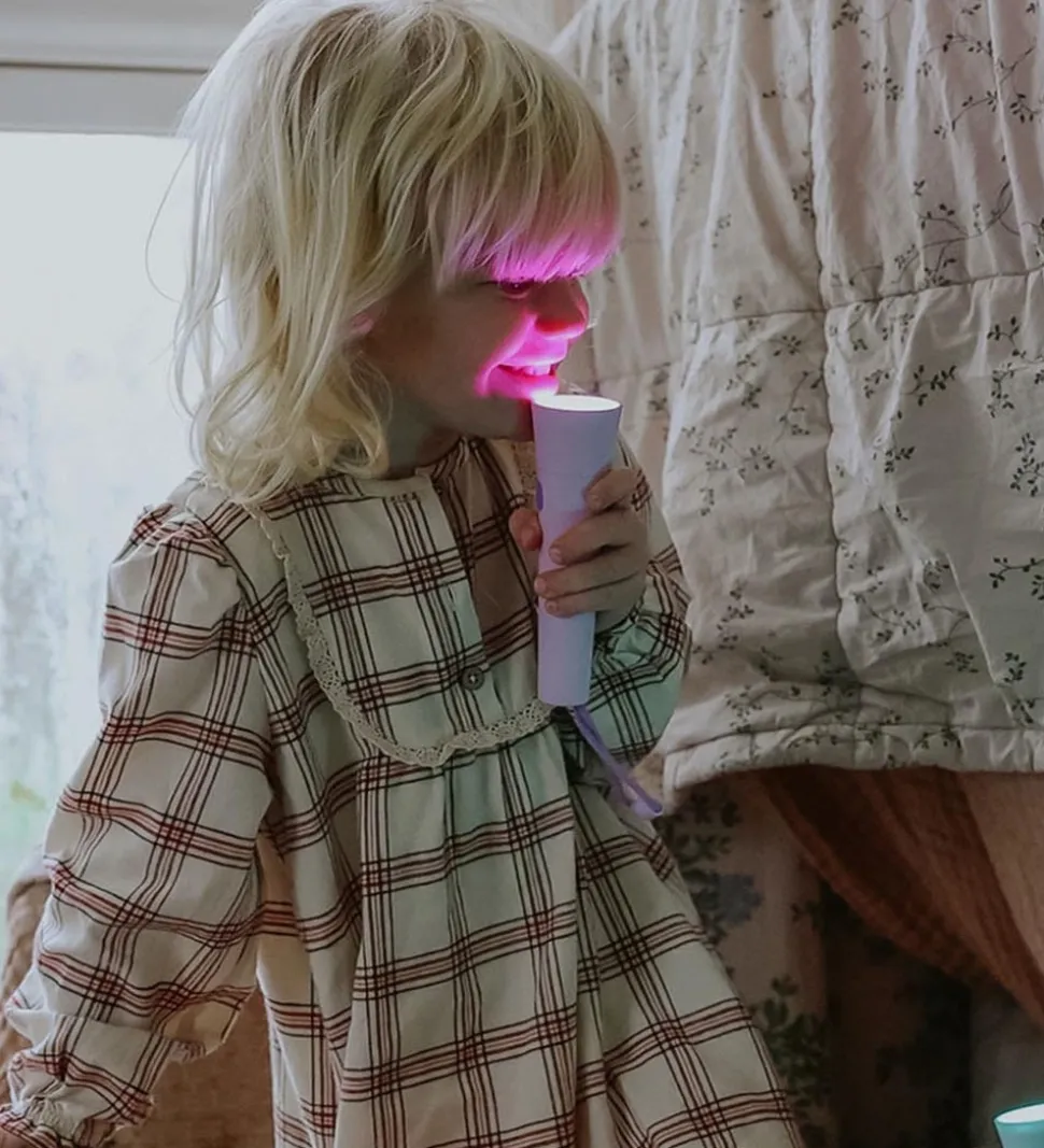 Lalarma Lommelygte - Color Change - 15 cm - Lilla