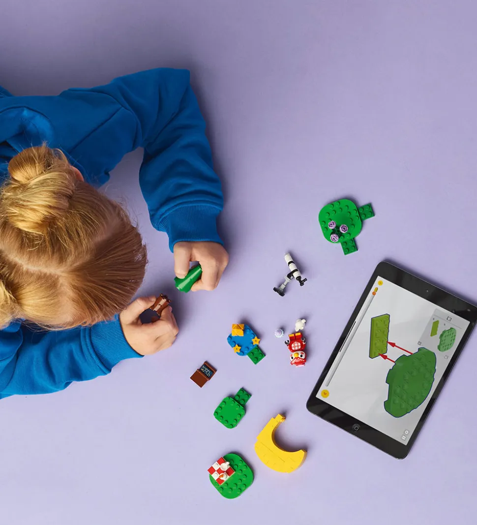 LEGO® Animal Crossing - Stjernekiggeri med Celeste 77053 - 78 De