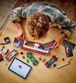 LEGO® City - F1®-lastbil m. F1®-biler 60445 - 1086 Dele