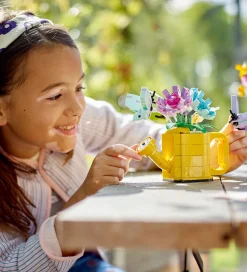 LEGO® Creator - Blomster I Vandkande - 31149 - 3-i-1 - 420 Dele