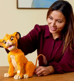 LEGO® Disney - Ung Simba - Løvernes Konge 43247 - 1445 Dele