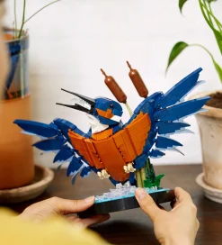 LEGO® Icons - Isfugl 10331 - 834 Dele