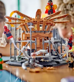 LEGO® Marvel Spider-Man - Det Endelige Slag 76261 - 900 Dele