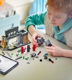 LEGO® Star Wars - Paz Vizsla Og Moff Gideons... 75386 - 289 Dele