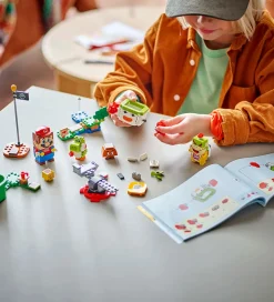 LEGO® Super Mario - Eventyr Med Interaktiv L... 71439 - 218 Dele