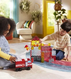 Magna-Tiles Magnetsæt - 50 Dele - Fire Station + MicroMAGS