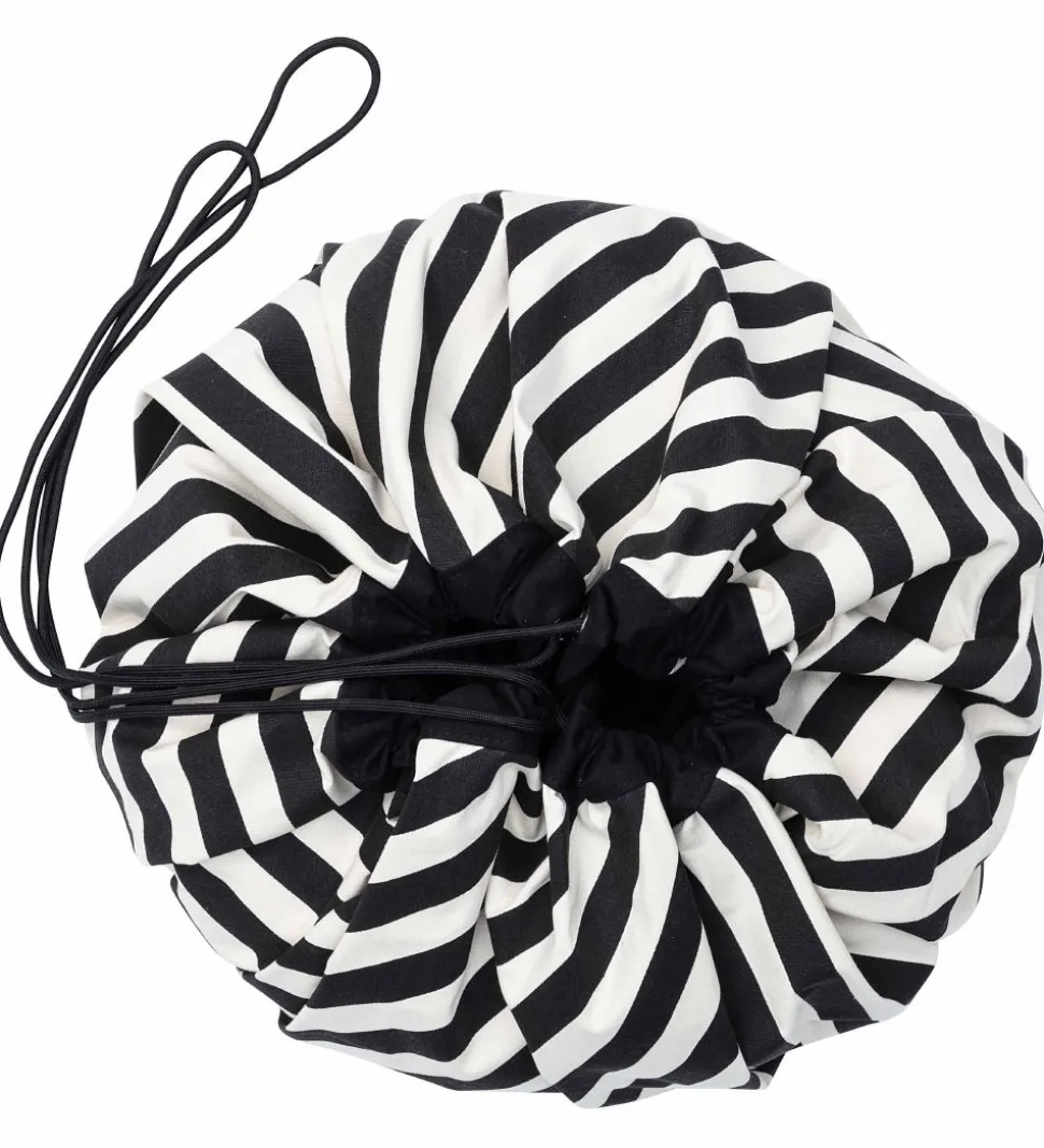 Play&Go Legetøjstæppe - Ø140 cm - Stripes Black